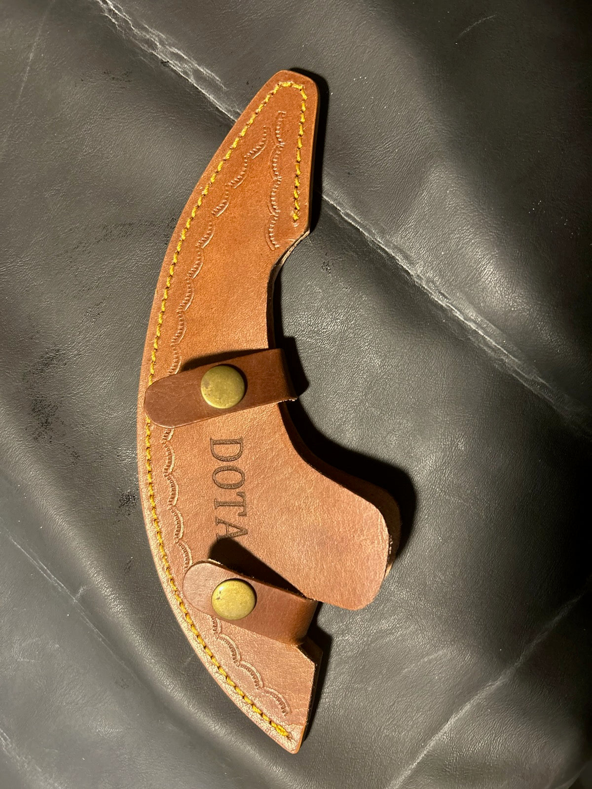 AXE001 - Pizza Cutter