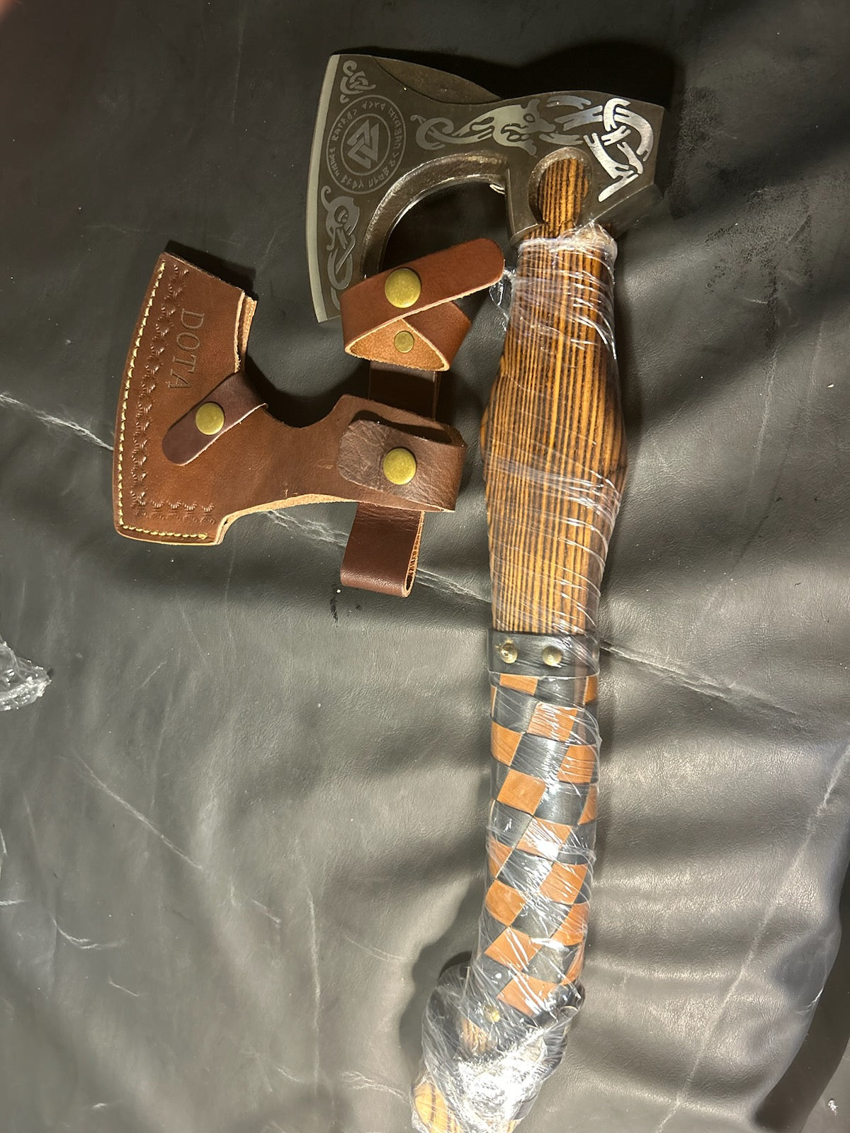 AXE006- Axe VI
