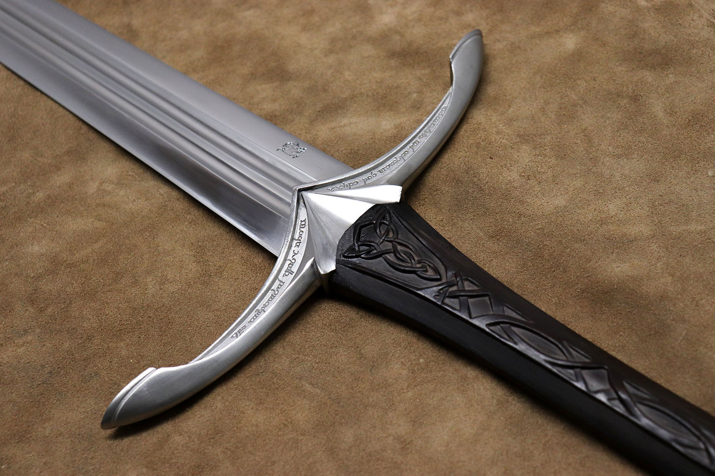 The Dark Elf Gurthang Sword