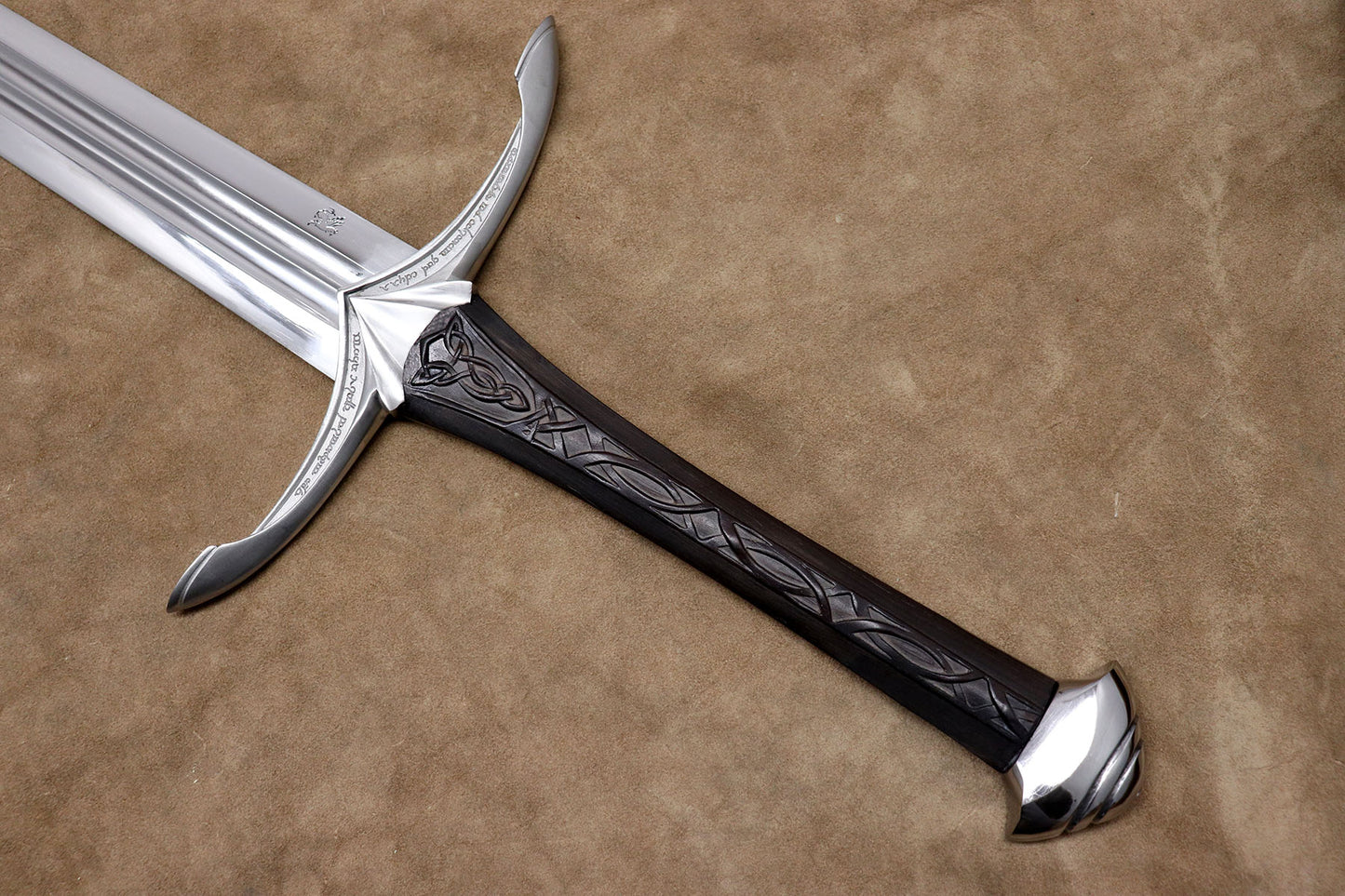 The Dark Elf Gurthang Sword
